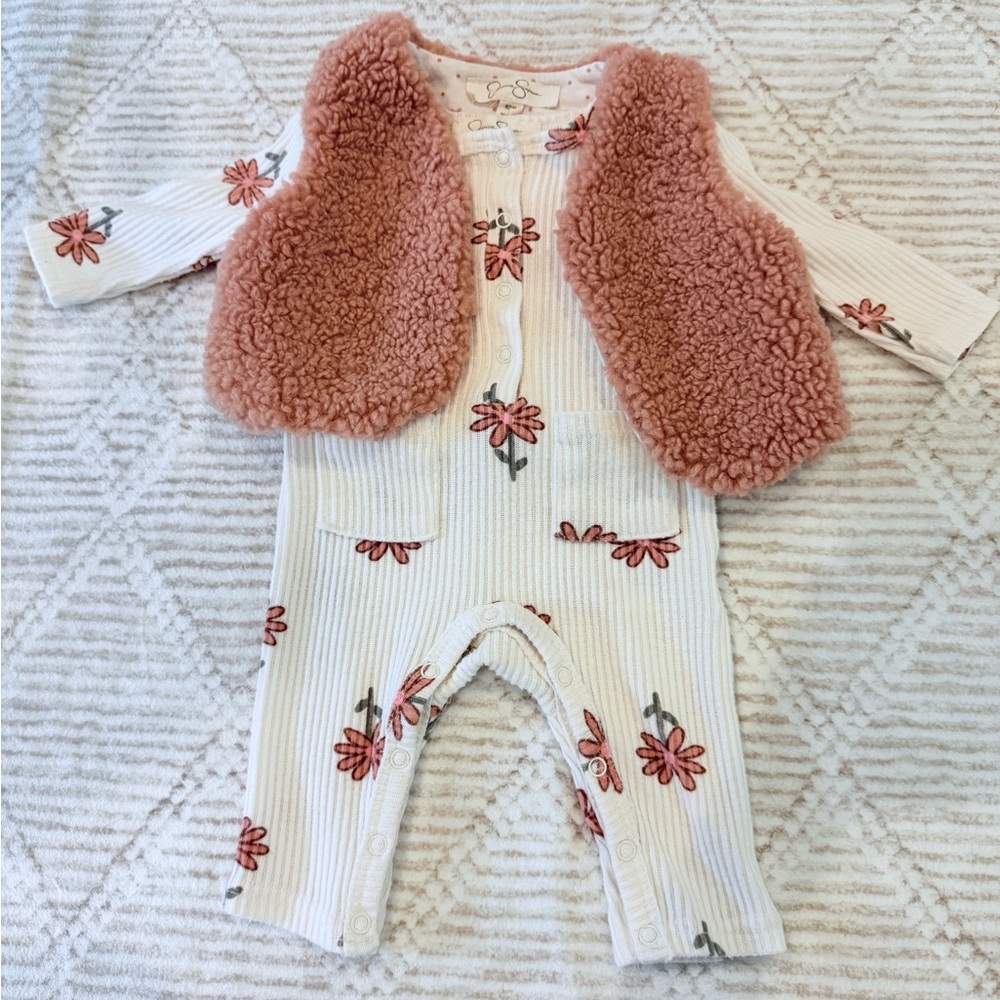 Jessica Simpson Floral Baby Onesie with Pink Vest 0-3 months